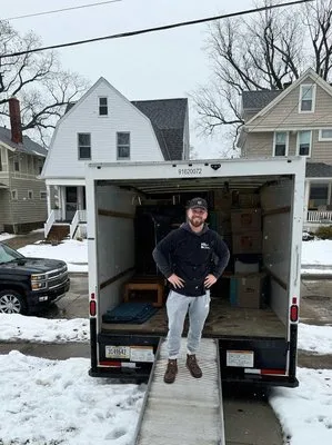 Mybuddiesmoving